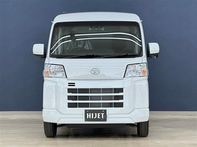 Daihatsu Hijet Cargo 5