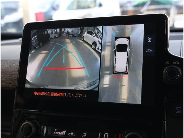 Toyota Sienta 5