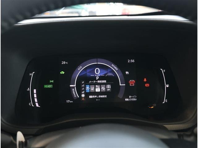 Toyota Sienta 9