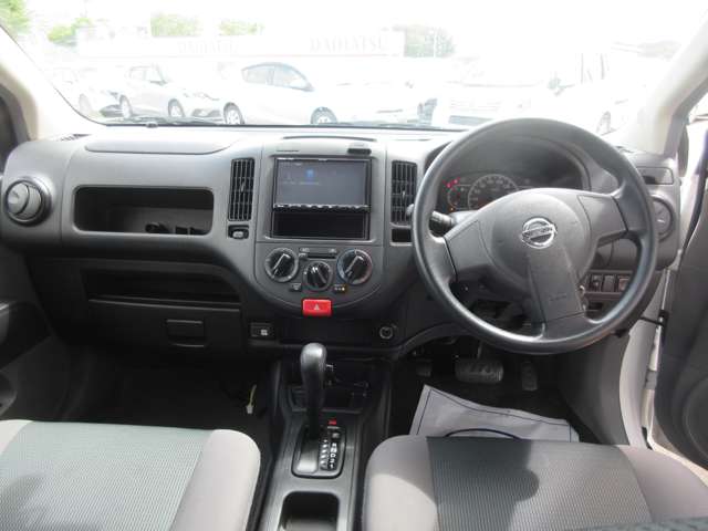 Nissan NV150 AD 8