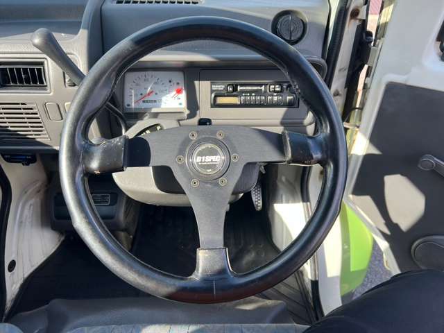 Daihatsu Midget II 3
