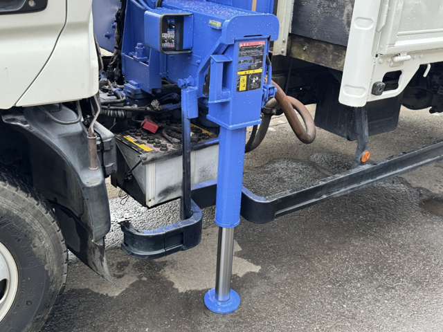 Hino Dutro 11