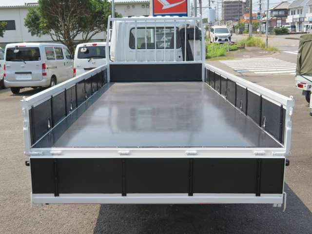 Mitsubishi Fuso Fighter 6