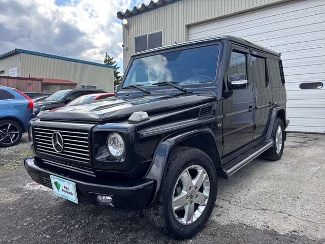 Mercedes-Benz G-Class 4