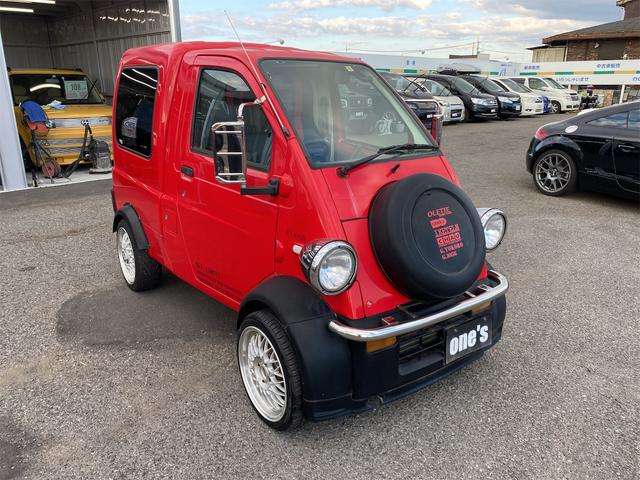 Daihatsu Midget II 3