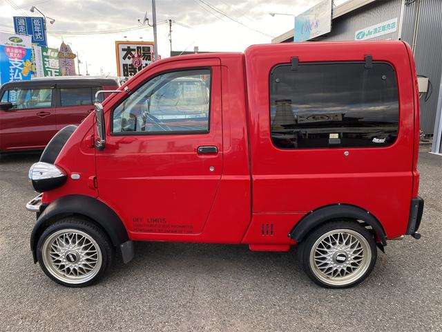 Daihatsu Midget II 7