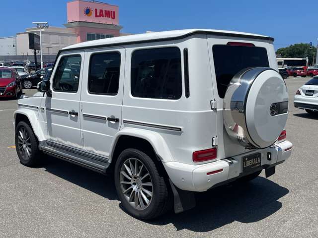 Mercedes-Benz G-Class 12