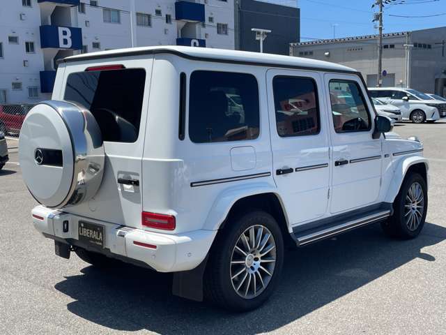 Mercedes-Benz G-Class 10