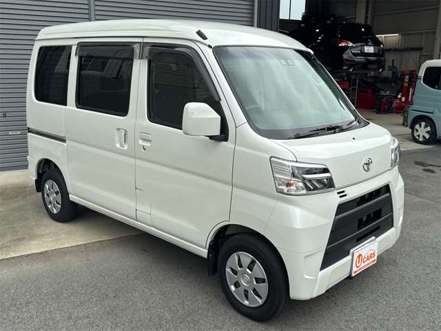Toyota Pixis Van 6