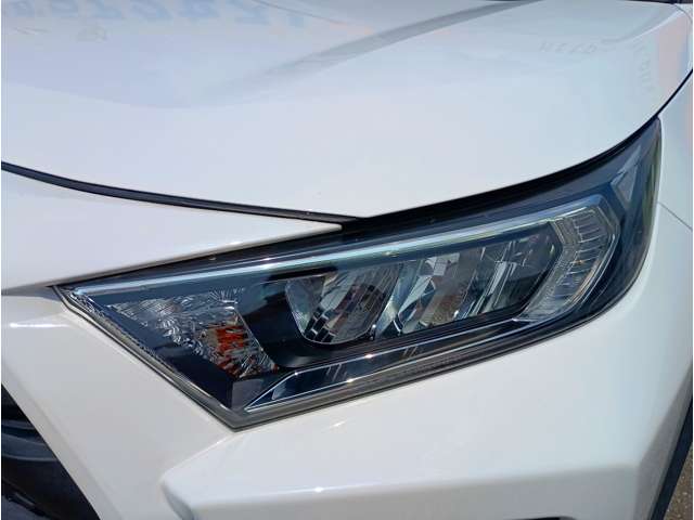 Toyota RAV4 12