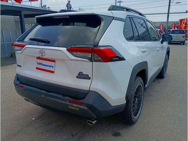 Toyota RAV4 6