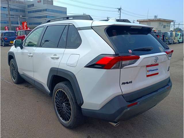 Toyota RAV4 8