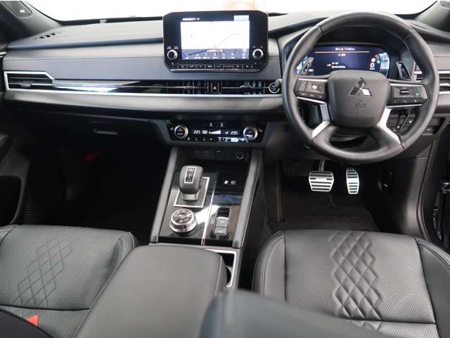 Mitsubishi Outlander 6