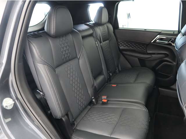 Mitsubishi Outlander 8