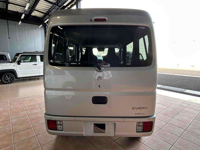Suzuki Every 7