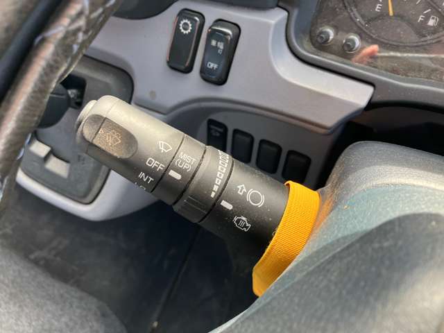 Mitsubishi Fuso Canter 12
