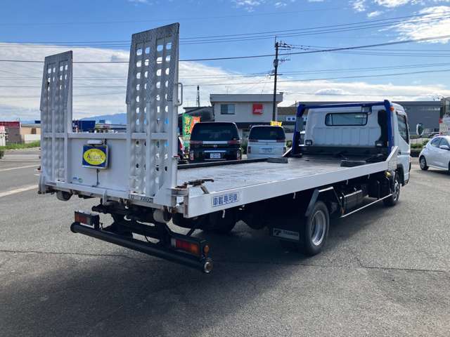 Mitsubishi Fuso Canter 3