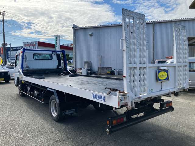Mitsubishi Fuso Canter 6