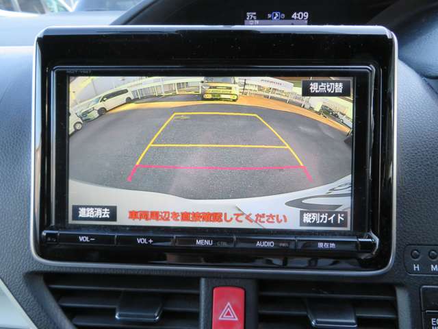 Toyota Noah 12