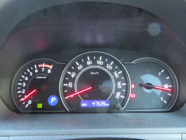 Toyota Noah 10