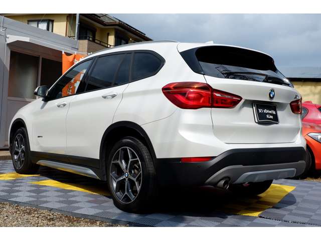 BMW X1 12