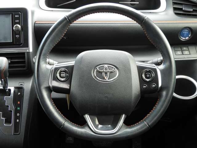 Toyota Sienta 6