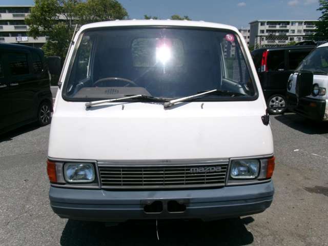 Mazda Bongo Truck 2