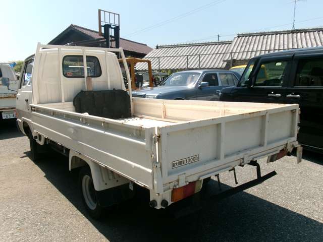 Mazda Bongo Truck 6