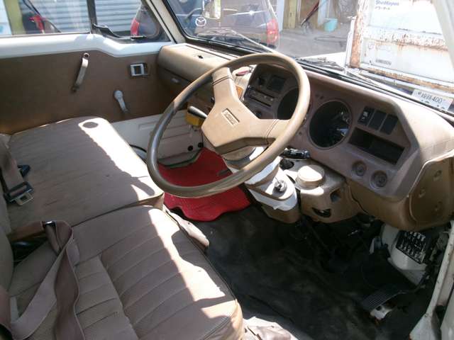 Mazda Bongo Truck 10