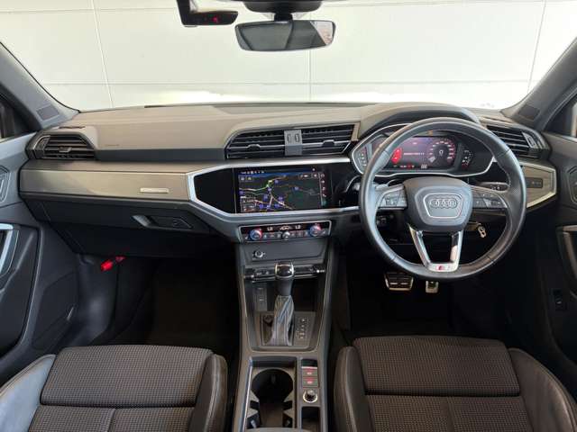 Audi Q3 Sportback 4