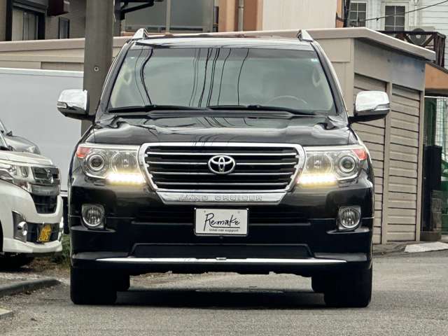 Toyota Land Cruiser 5