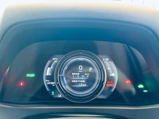 Lexus UX 5