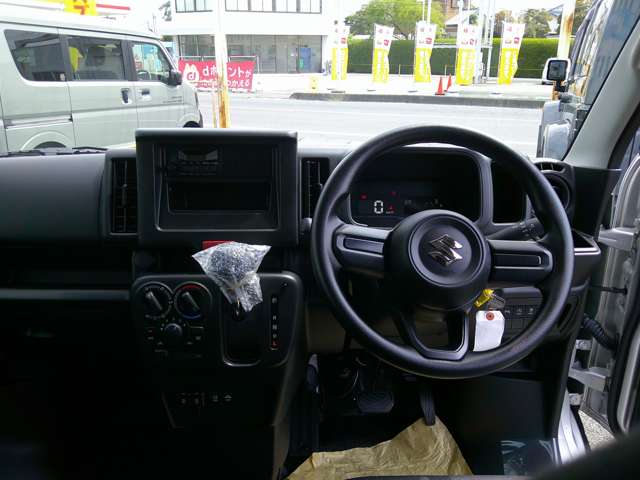 Suzuki Every 11