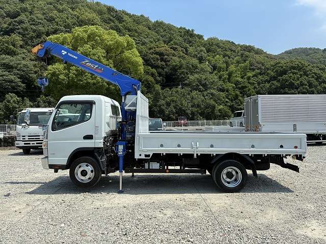Mitsubishi Fuso Canter 4