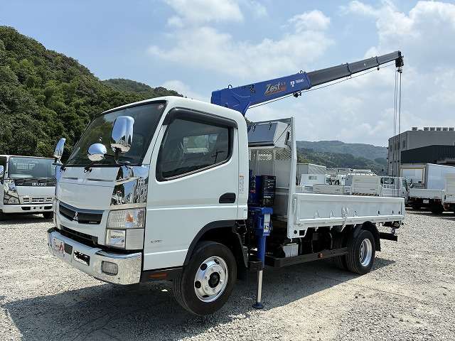 Mitsubishi Fuso Canter 9