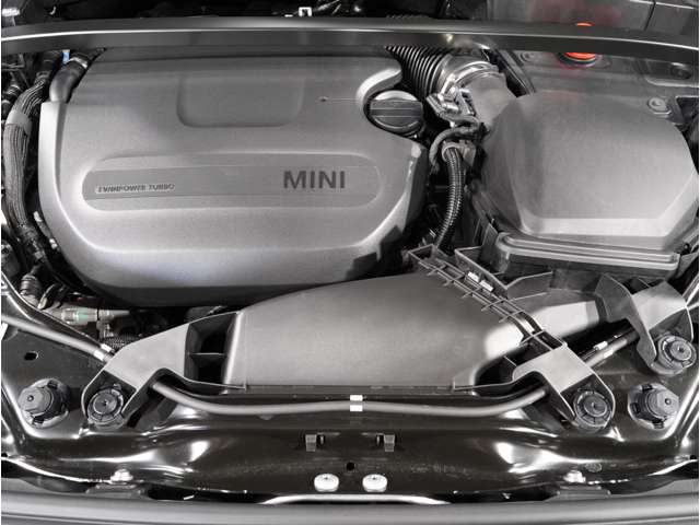 MINI Countryman 8