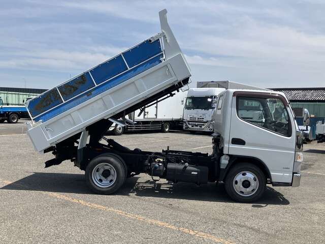 Mitsubishi Fuso Canter 5