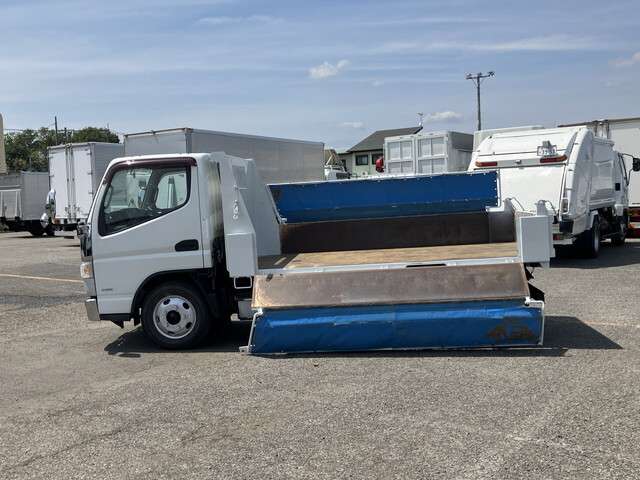 Mitsubishi Fuso Canter 7