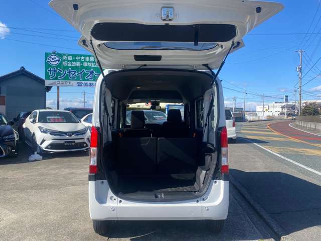 Honda N-VAN 11