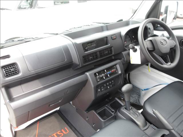 Daihatsu Hijet Truck 9