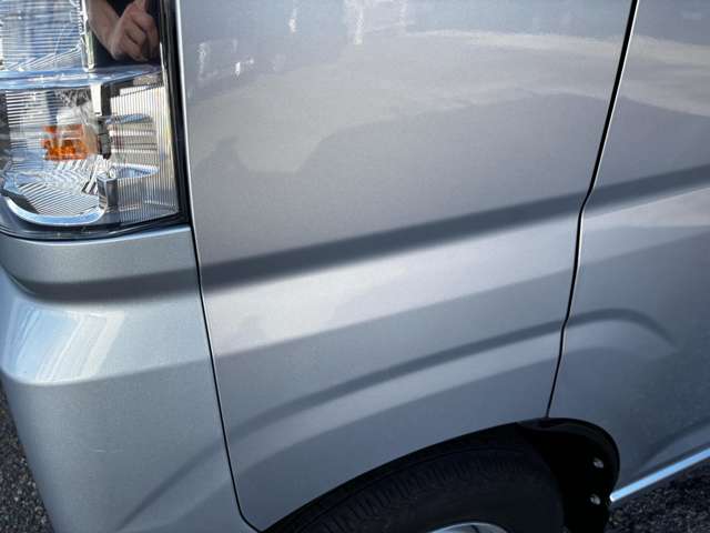 Daihatsu Hijet Cargo 12