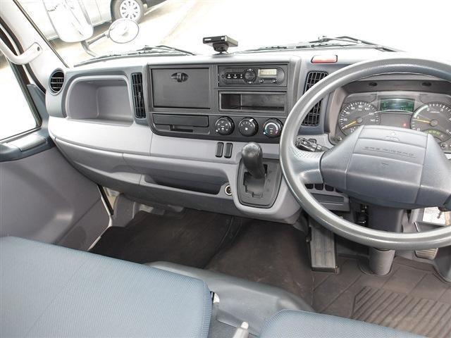 Mitsubishi Fuso Canter 11