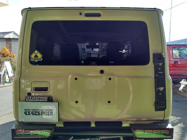 Suzuki Jimny 11