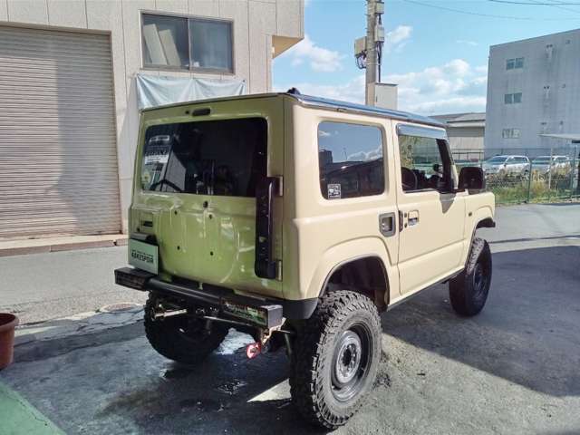 Suzuki Jimny 6