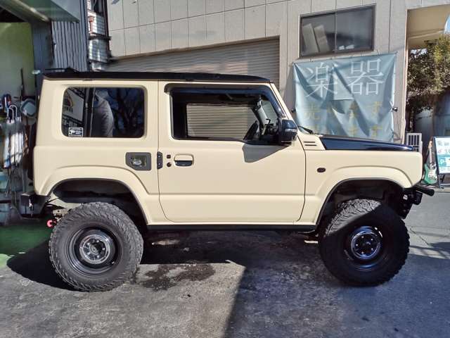Suzuki Jimny 8