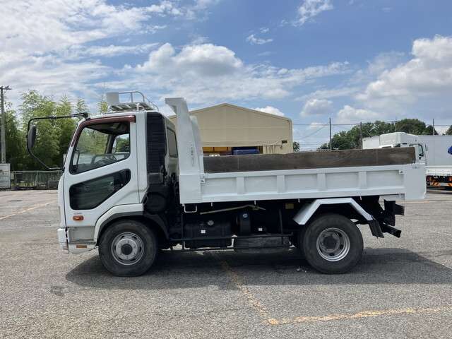 Mitsubishi Fuso Fighter 5