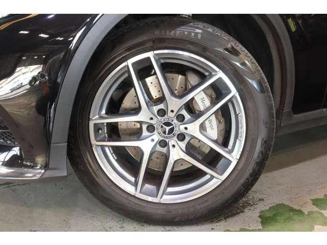 Mercedes-Benz GLC 11