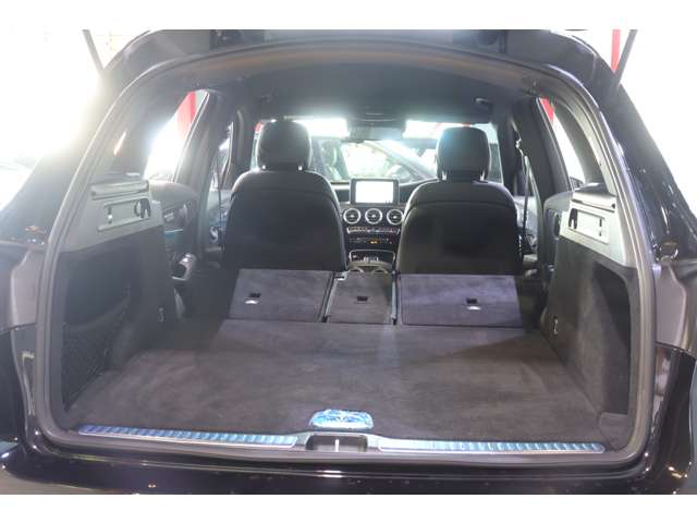Mercedes-Benz GLC 10