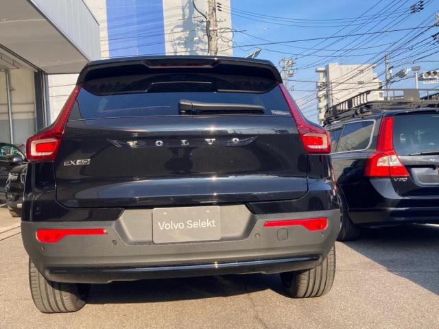 Volvo EX40 6