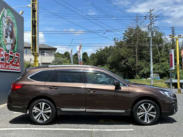 Subaru Legacy Outback 8